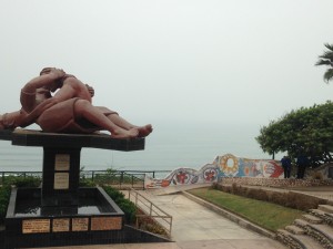 Sculpture of Two Lovers Along the Malecon